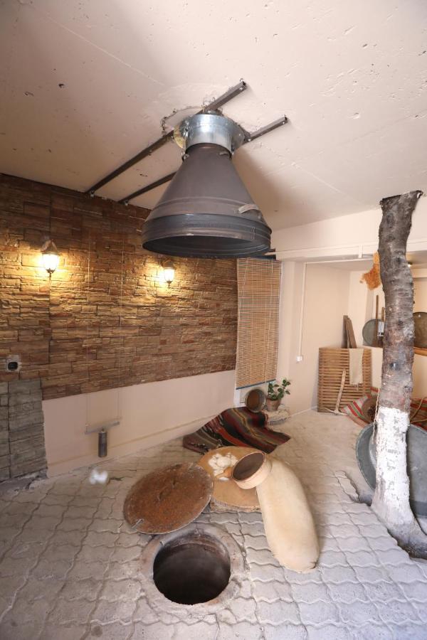 Hotelise I Blue-Poppy Apartment Γιερεβάν Εξωτερικό φωτογραφία