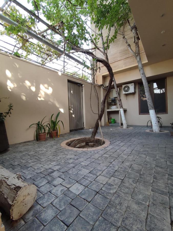 Hotelise I Blue-Poppy Apartment Γιερεβάν Εξωτερικό φωτογραφία