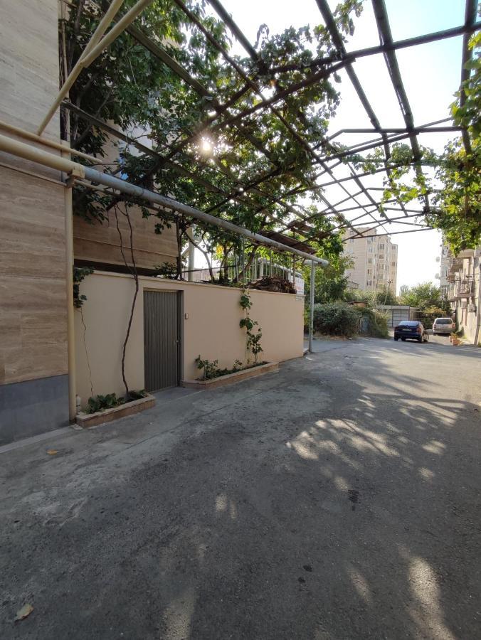 Hotelise I Blue-Poppy Apartment Γιερεβάν Εξωτερικό φωτογραφία